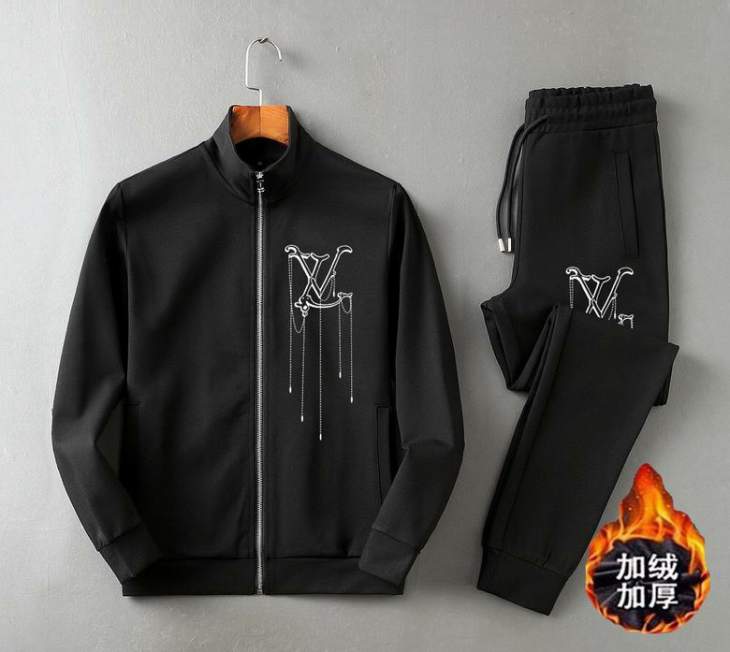 Picture of LV Sweater Suits _SKULVM-4XLkdtn8840903
